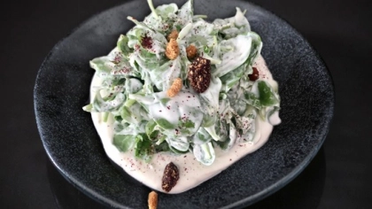 Kurutulmuş Çilekli Semizotu Salatası Tarifi