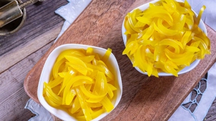 Zerdeçallı Soğan Turşusu Tarifi