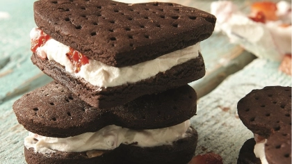 Kalp Şeklinde Kurabiye Tarifi