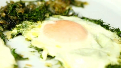 Arapsaçı İle Sahanda Yumurta Tarifi