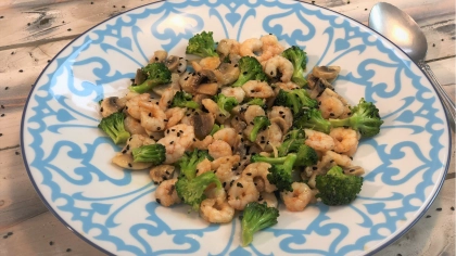 Brokoli ve Mantarlı Karides Tarifi