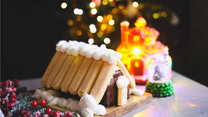 Çikolatalı Yeni Yıl Pastası Tarifi