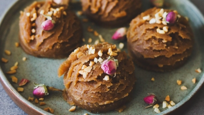 Tahinli Un Helvası Tarifi