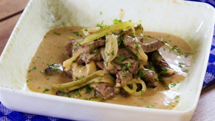 Kremalı Beef Stroganoff Tarifi