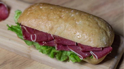 Pastırmalı Panini Tarifi