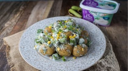 Patatesli Ekşi Kremalı Kabak Tarifi