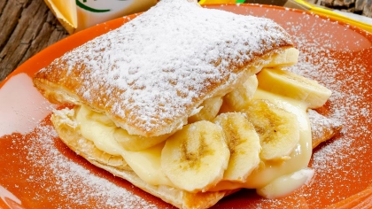 Muzlu Kremalı Milföy Tatlısı Tarifi