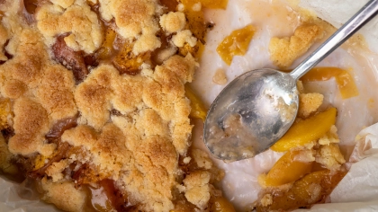 Şeftalili Crumble Tarifi