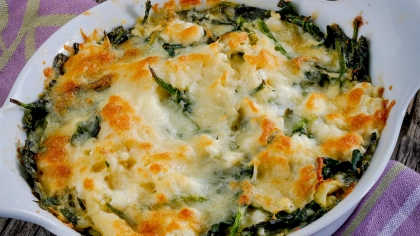 Kolay Ispanaklı Börek Tarifi