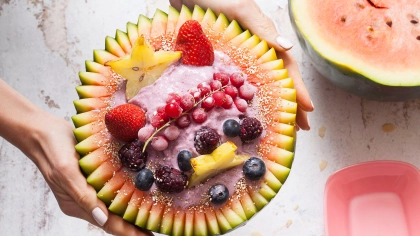 Karışık Meyveli Smoothie Bowl Tarifi