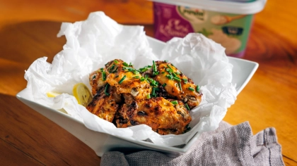 Kremalı Baharatlı Tavuk Kanatları Tarifi