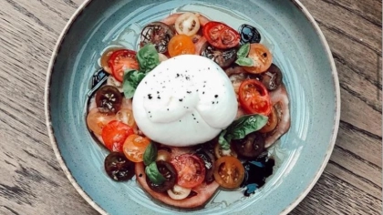 Burrata Salatası Tarifi