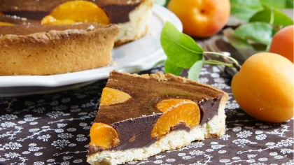 Çikolatalı Kayısı Tart Tarifi