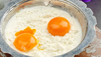 Sahanda Yumurta Tarifi