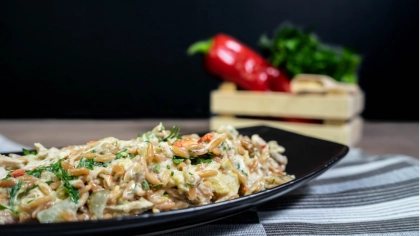 Köz Patlıcanlı Tavuklu Salata Tarifi