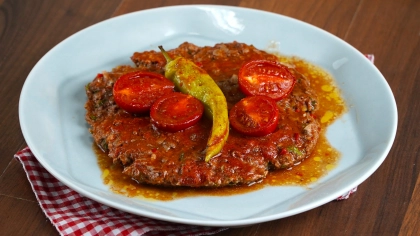 Kolay Tepsi Kebabı Tarifi