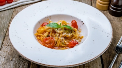 Spaghetti al Pomodoro Tarifi