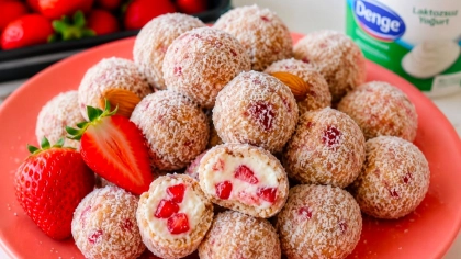 Çilekli Cheesecake Topları Tarifi