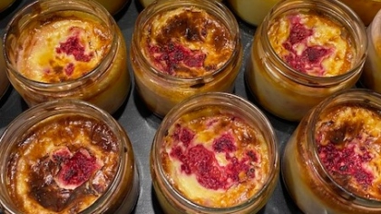 Kavanozda Frambuazlı San Sebastian Cheesecake Tarifi